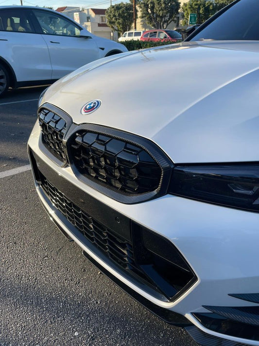 BMW 3 Series M340 330 320 G20 G21 LCI 2023 2024 with Aftermarket Parts - Dual Slat Front Kidney Grill Pre-preg Carbon Fiber from Aero Republic