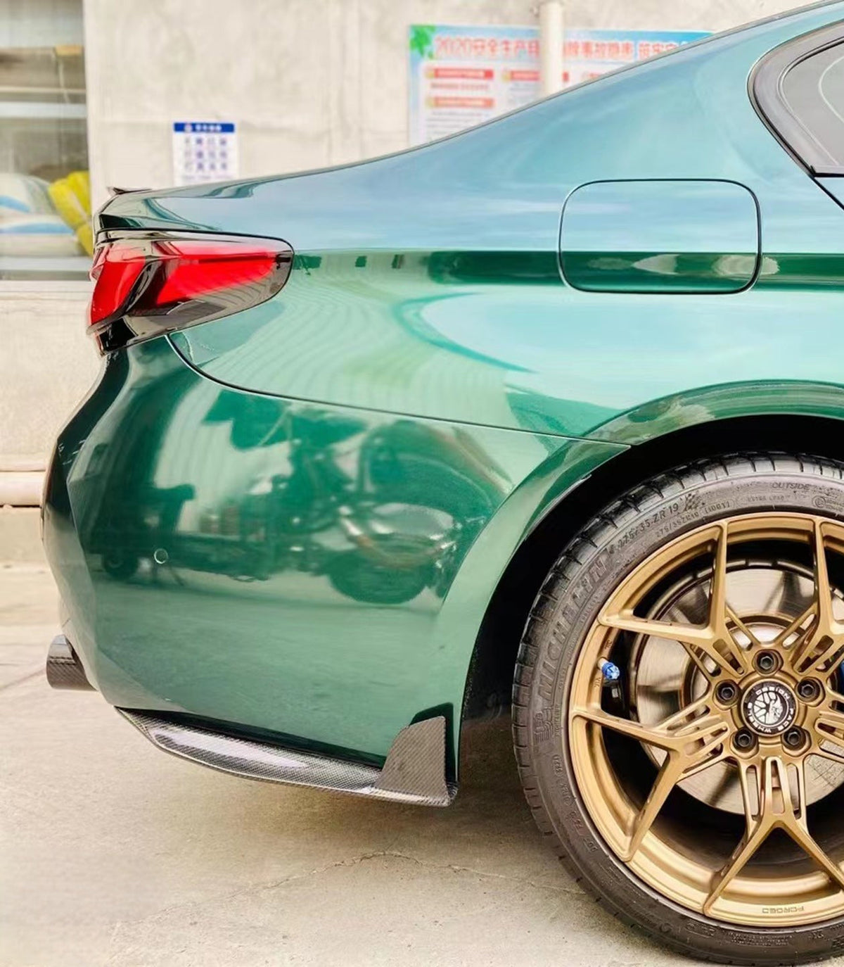 BMW M5C M5 F90 2018 2019 2020 2021 2022 2023 2024 & 5 Series M550 540 G30 2017 2018 2019 2020 2021 2022 2023 (Fits both Pre-LCI & LCI) with Aftermarket Parts - Rear Canards Carbon Fiber from Geex Village