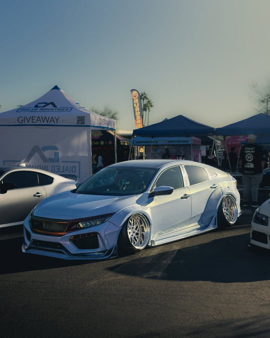 Honda Civic 10th Gen FC1 FC2 FC5 FC6 2016 2017 2018 2019 2020 2021 & Civic 10th Gen FK7 2017 2018 2019 2020 2021 (compatible with both OEM bumper and ROBOT CRAFTSMAN bumper, fits FK7 Hatchback although panel line is slightly different) with Aftermarket Parts - Widebody Wheel Arches Fender Flares Carbon Fiber / FRP from Robot Craftsman