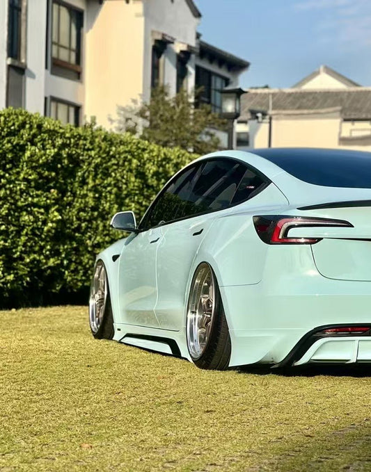 Tesla Model 3 Highland / Performance 2024 with Aftermarket Parts - Side Skirts ABS+PP from Yofer USA