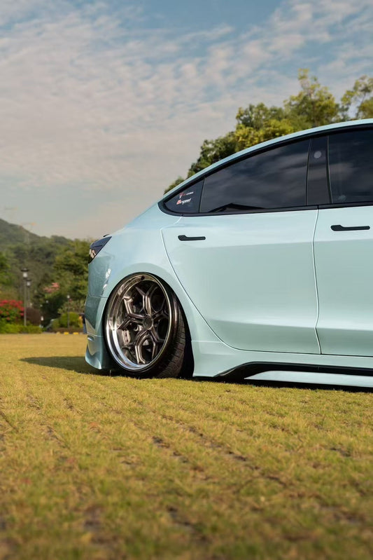 Tesla Model 3 Highland / Performance 2024 with Aftermarket Parts - Side Skirts ABS+PP from Yofer USA