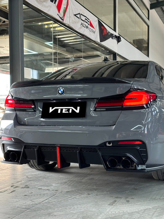 BMW M5/M5C F90 (Fits Both Pre-LCI & LCI) 2018-ON & 5 Series G30 540i M550i (With M-Package Bumper) G30 G31 (Fits Both Pre-LCI & LCI) 2017-ON with Aftermarket Parts - V1 Rear Canards PP from VTEN