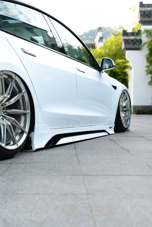 Tesla Model 3 Highland / Performance 2024 with Aftermarket Parts - Side Skirts ABS+PP from Yofer USA