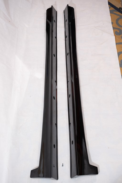 Toyota Avalon 5th Gen XX50 2019-2022 with Aftermarket Parts - Side Skirts PP from Yofer USA