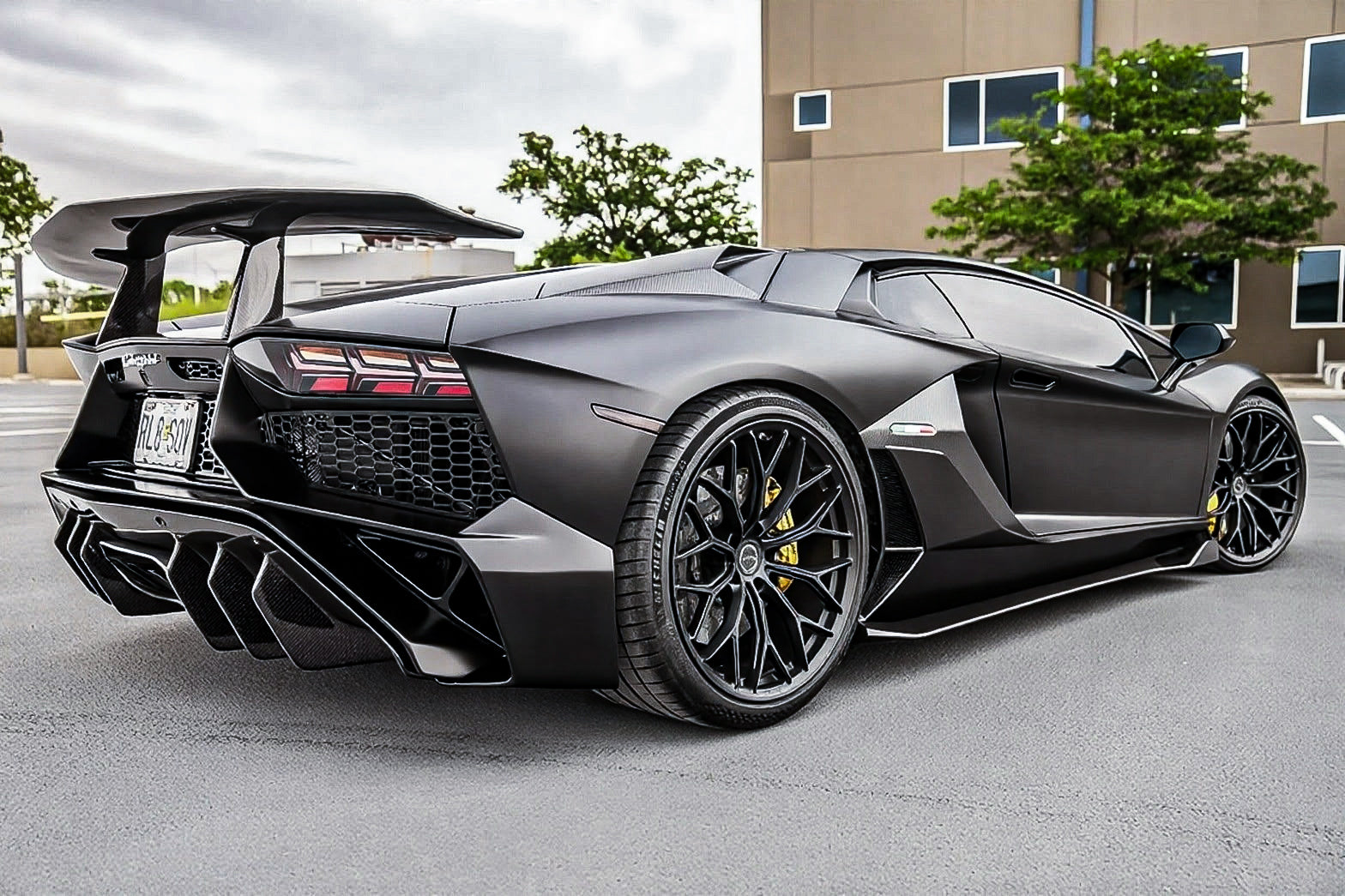 Lamborghini Aventador Base LP700 LP720 S LP740 SV LP750 Ultimate LP780 SVJ LP770 2012 2013 2014 2015 2016 2017 2018 2019 2020 2021 2022 2023 2024 with Aftermarket Parts - 1:1 OEM SV Style Rear Wing Carbon Fiber / FRP from Aero Republic