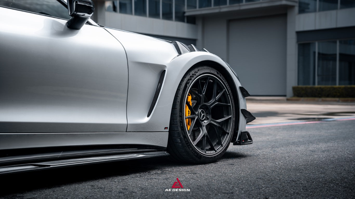 Mercedes Benz AMG GT63 SE Performance/Pro/Base GT55 GT43 C192 2025-ON with Aftermarket Parts - ART Front Fenders Dry Pre-preg Carbon Fiber from ArmorExtend