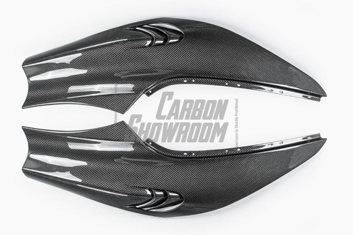 McLaren 720S 2018 2019 2020 2021 2022 2023 with Aftermarket Parts - RF Style Front Fenders?Carbon Fiber from Aero Republic