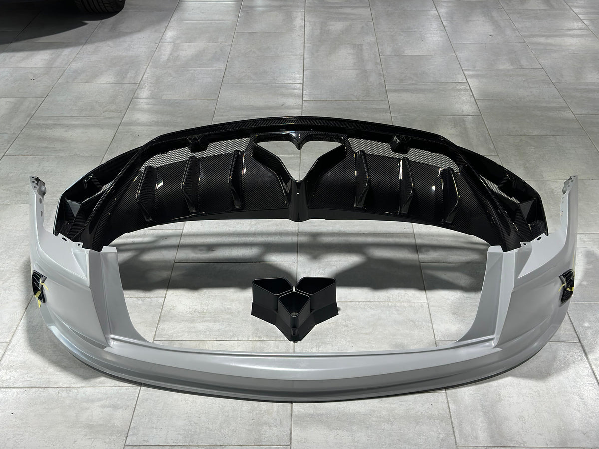 Lamborghini Urus 2019 2020 2021 2022 with Aftermarket Parts - M Style?Rear Bumper & Diffuser Carbon Fiber from Aero Republic