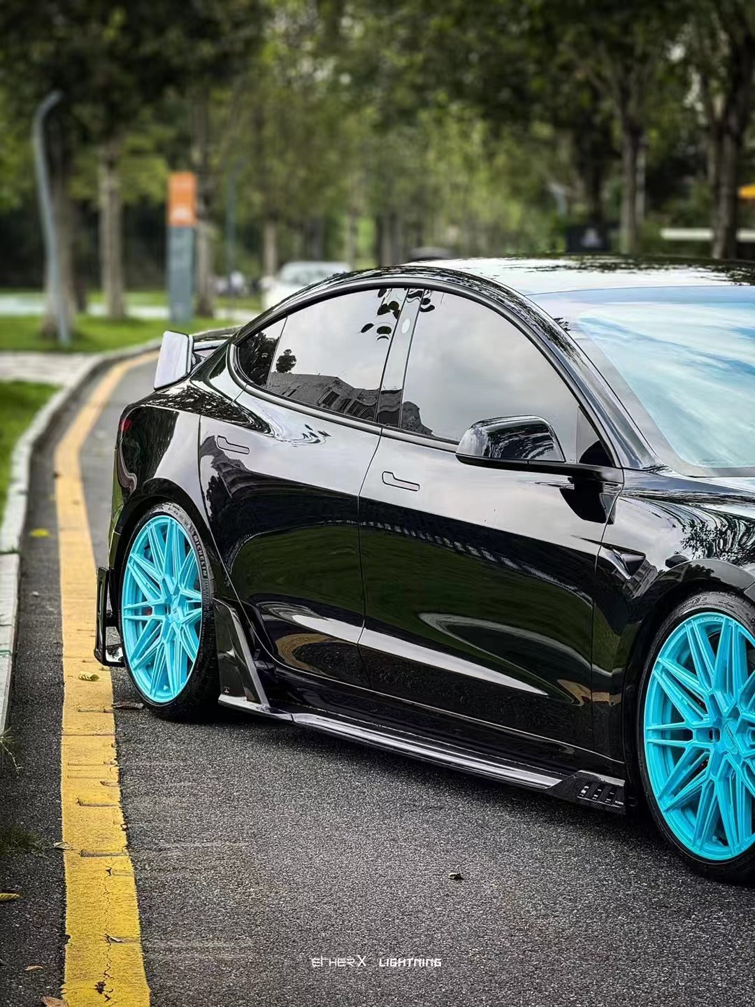 Tesla Model 3 Highland / Performance 2024-ON with Aftermarket Parts - AE Style Side Skirts & Canards Carbon Fiber from?ArmorExtend