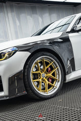 BMW M2 & M2C G87 2023 2024?with Aftermarket Parts - AE Style Front Fenders Carbon Fiber from ArmorExtend
