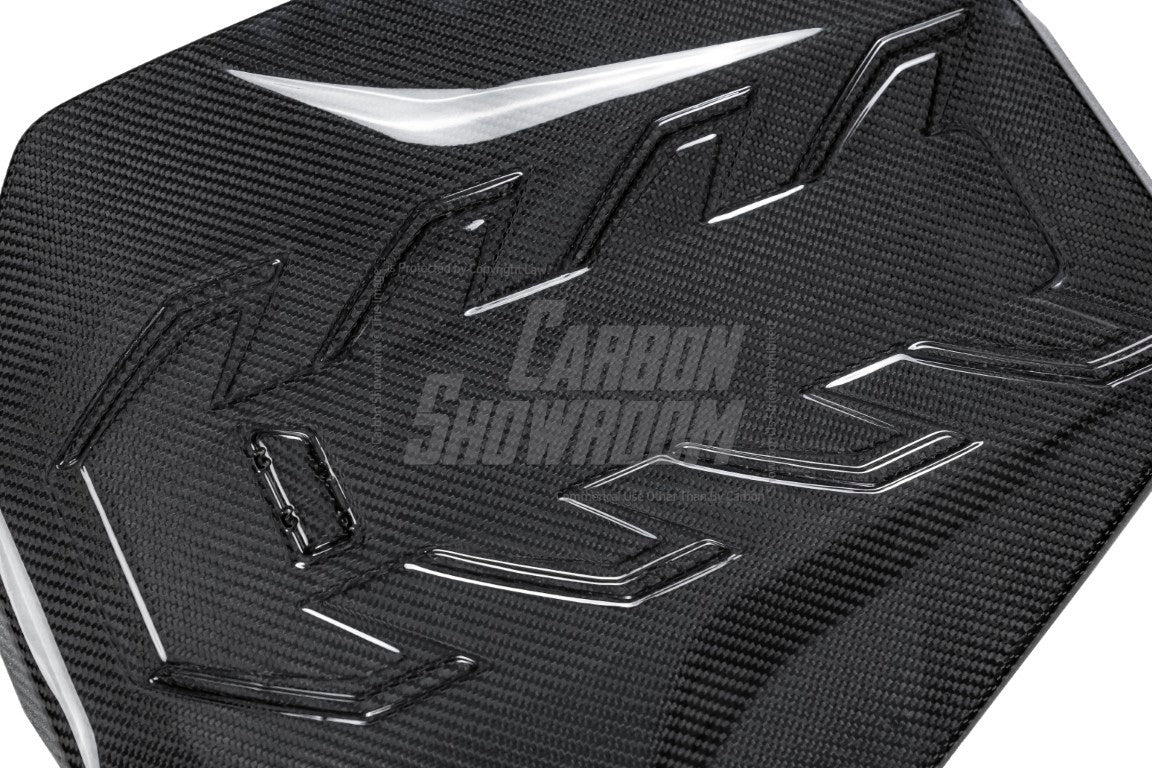 BMW M5 M5C G90 2024-ON with Aftermarket Parts - Engine Cover Replacement?Carbon Fiber from Aero Republic