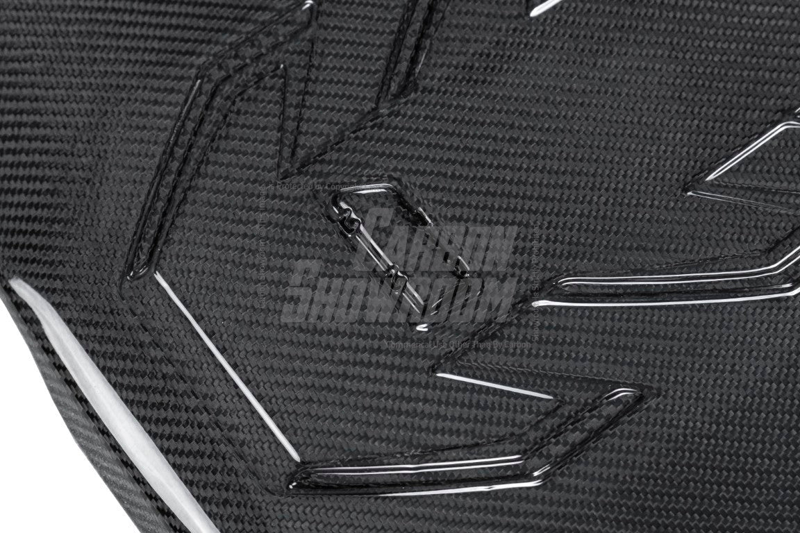 BMW M5 M5C G90 2024-ON with Aftermarket Parts - Engine Cover Replacement?Carbon Fiber from Aero Republic