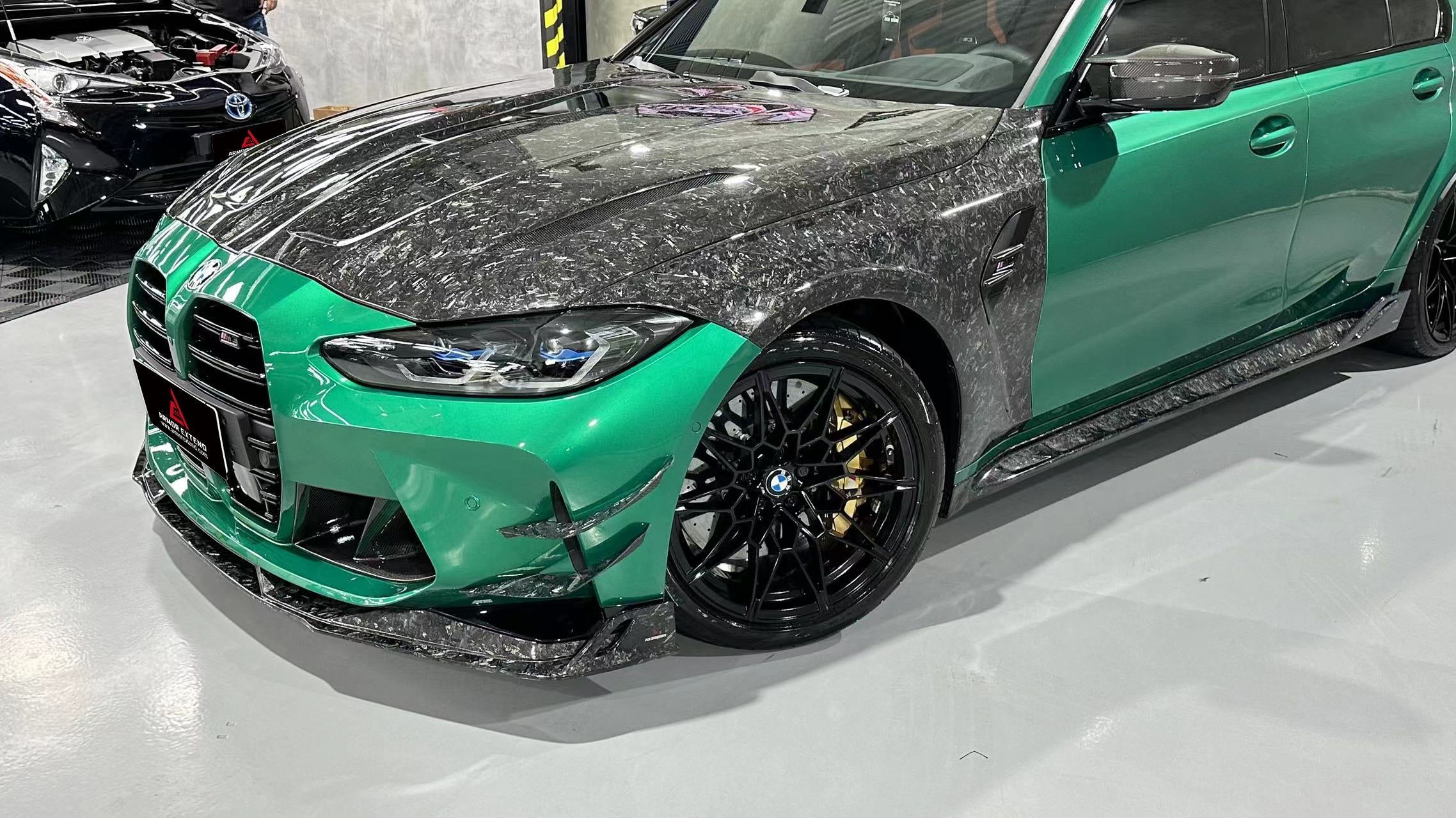 BMW M3 G80 G81 2021 2022 2023 2024 & M4 G82 G83 2021 2022 2023 2024 with Aftermarket Parts - AE Style Side Skirts Carbon Fiber?from ArmorExtend