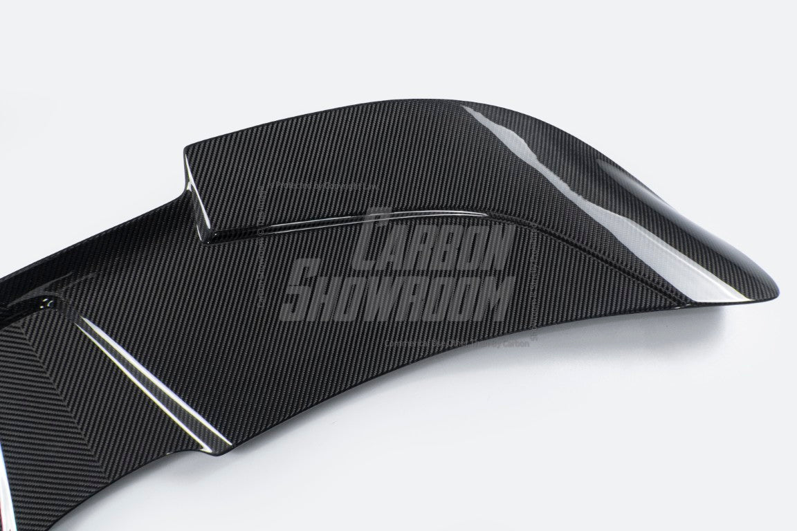 McLaren 720S 2018 2019 2020 2021 2022 2023 with Aftermarket Parts - RF Style Rear Spoiler?Carbon Fiber?from Aero Republic