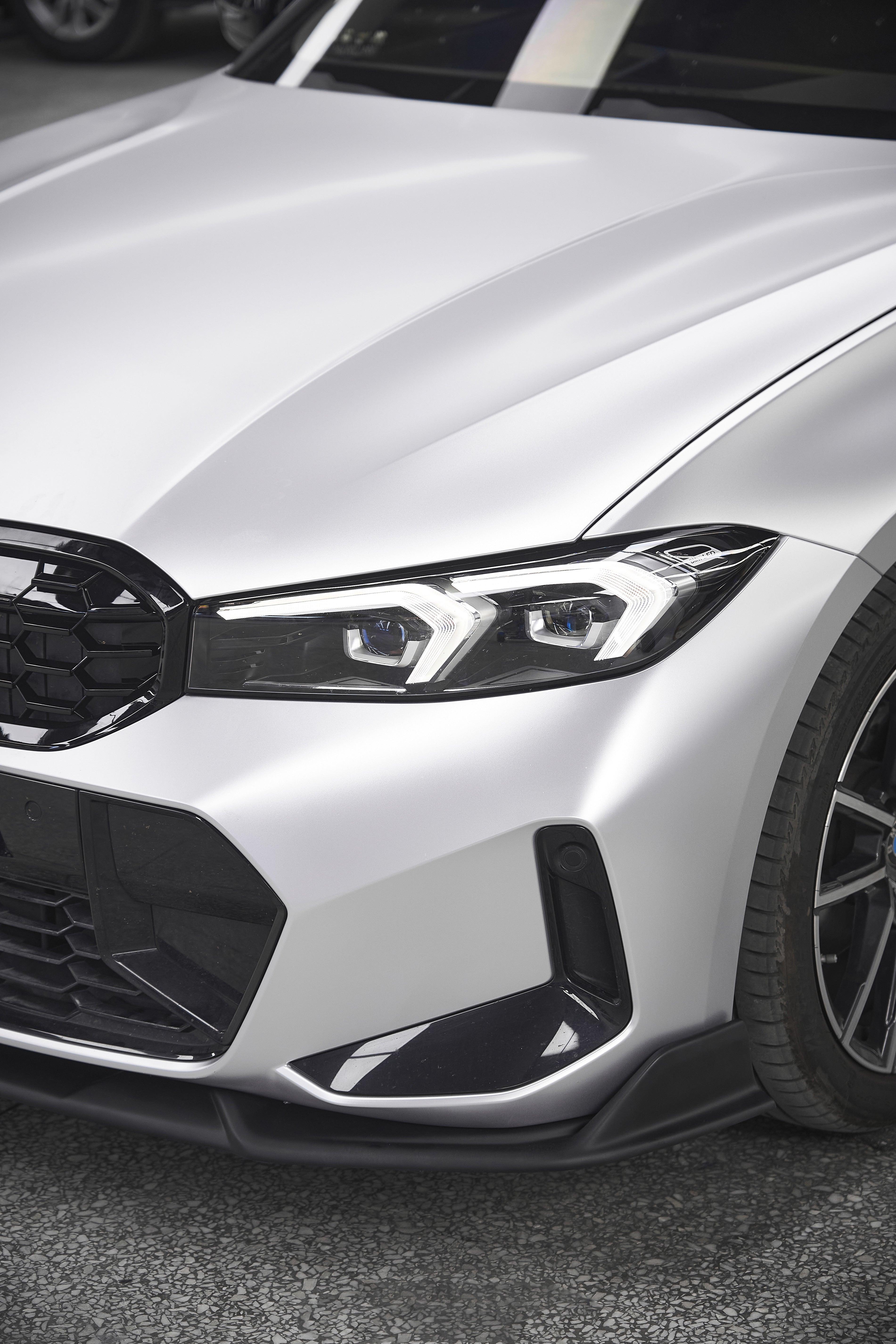 BMW 3 Series 330i (With M-Package Bumper, does not fit base model) M340i LCI G20 G21 2023 2024 with Aftermarket Parts - Plustic Style Front Lip ABS from?ArmorExtend