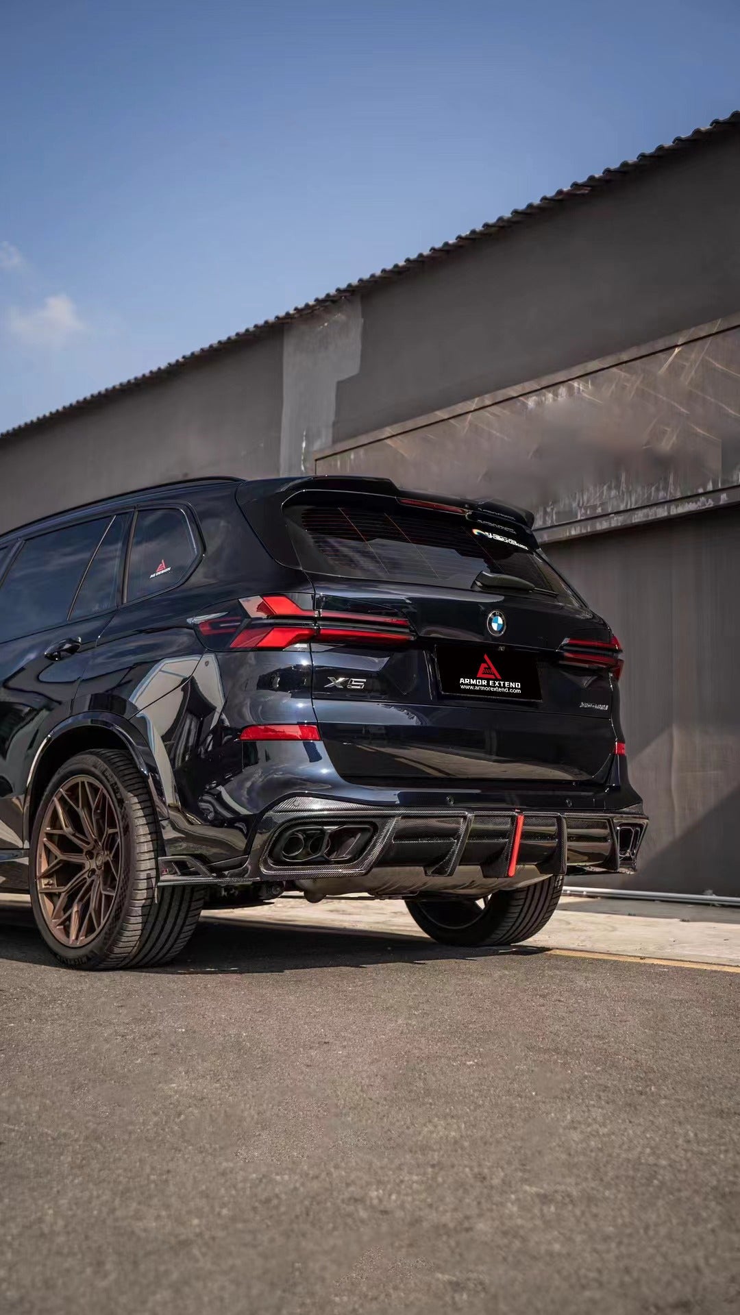 BMW X5 G05 M50i X/S Drive 40i (with M-Package) (Fits Both Pre-LCI & LCI) 2019 2020 2021 2022 2023 2024 with Aftermarket Parts -?AE Style Rear Diffuser Carbon Fiber from?ArmorExtend