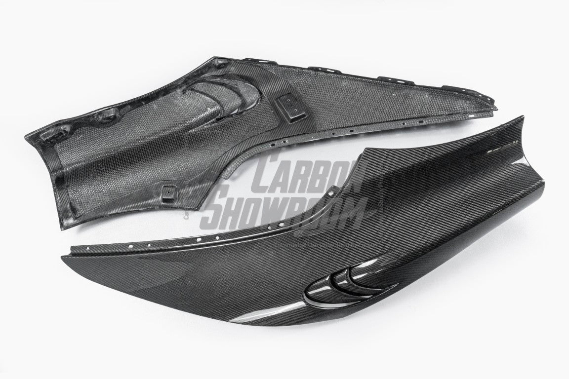 McLaren 720S 2018 2019 2020 2021 2022 2023 with Aftermarket Parts - RF Style Front Fenders?Carbon Fiber from Aero Republic