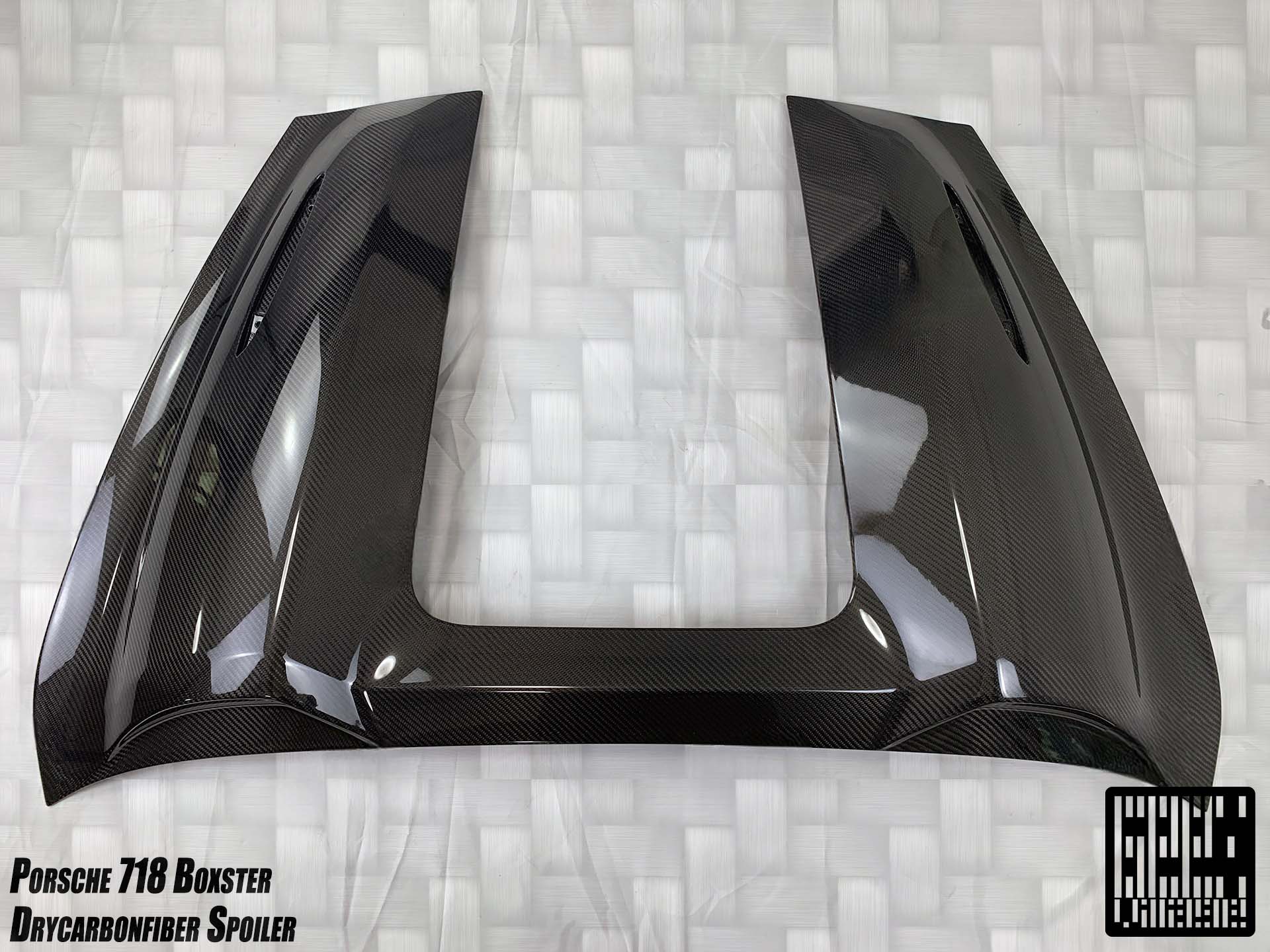 Porsche 718 Boxster Base S T GTS Convertible 2017-ON with Aftermarket Parts - Tonneau Cover and Wing Carbon Fiber from Geex Village