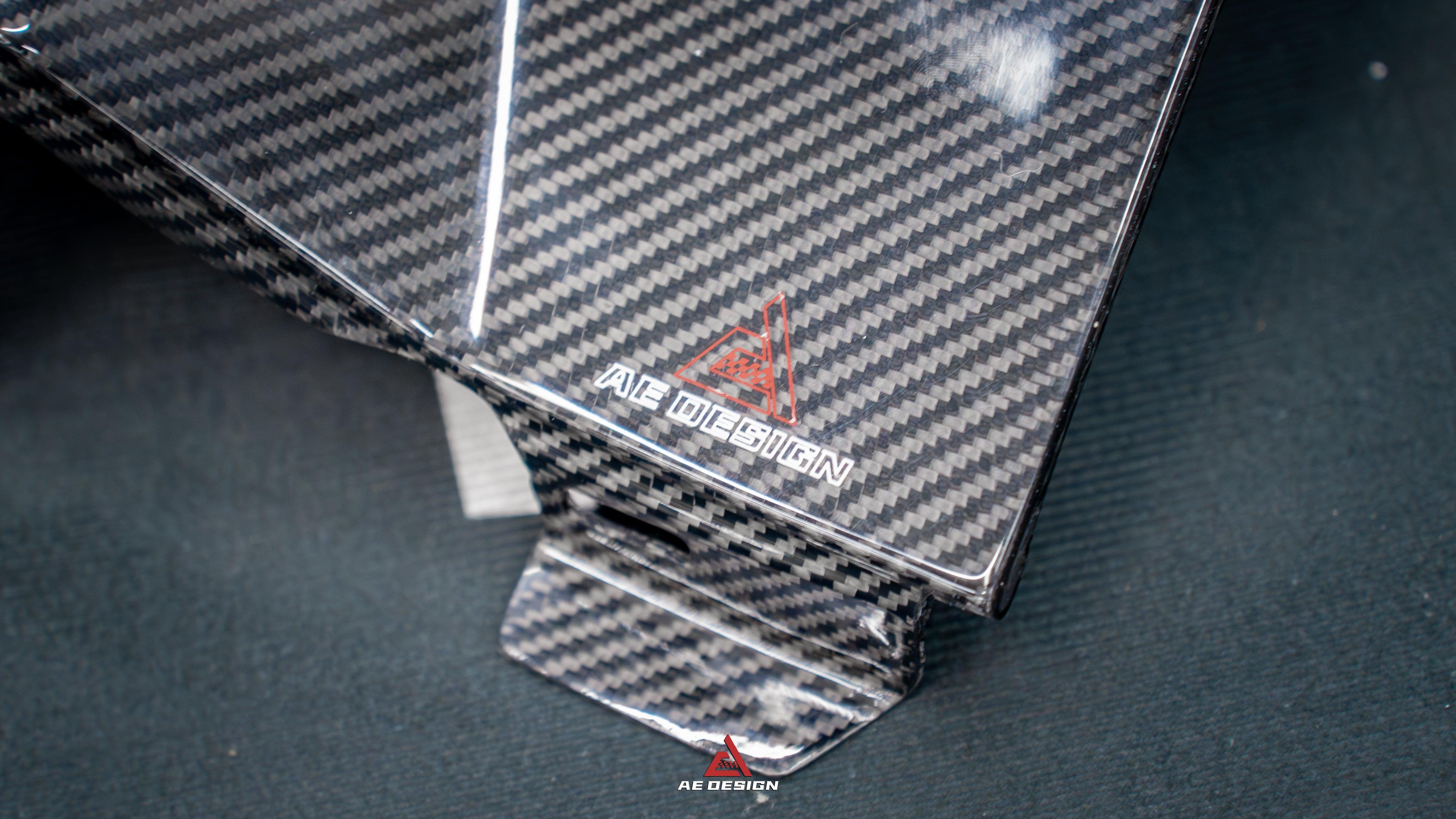 BMW M2 & M2C G87 2023 2024?with Aftermarket Parts - AE Style Front Fenders Carbon Fiber from ArmorExtend