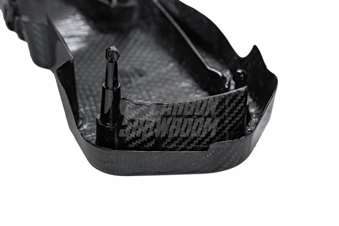 BMW M5 M5C G90 2024-ON with Aftermarket Parts - Coolant Tank Engine Cover Expansion?Carbon Fiber from Aero Republic