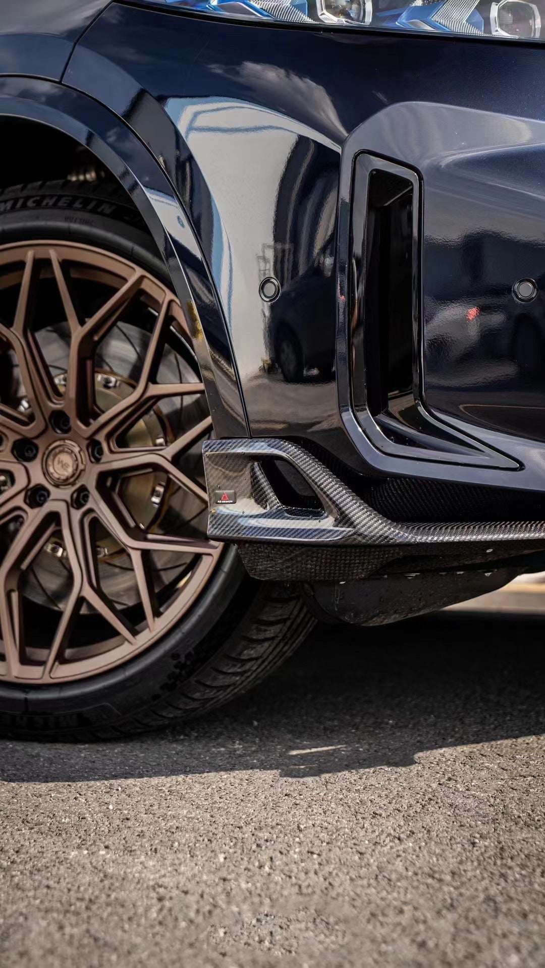 BMW X5 s/x Drive 40i & xDrive 50e (With M-Package, does not fit base model) & M60i G05 LCI 2023-ON with Aftermarket Parts - AE Style Carbon Fiber Front Lip?from ArmorExtend