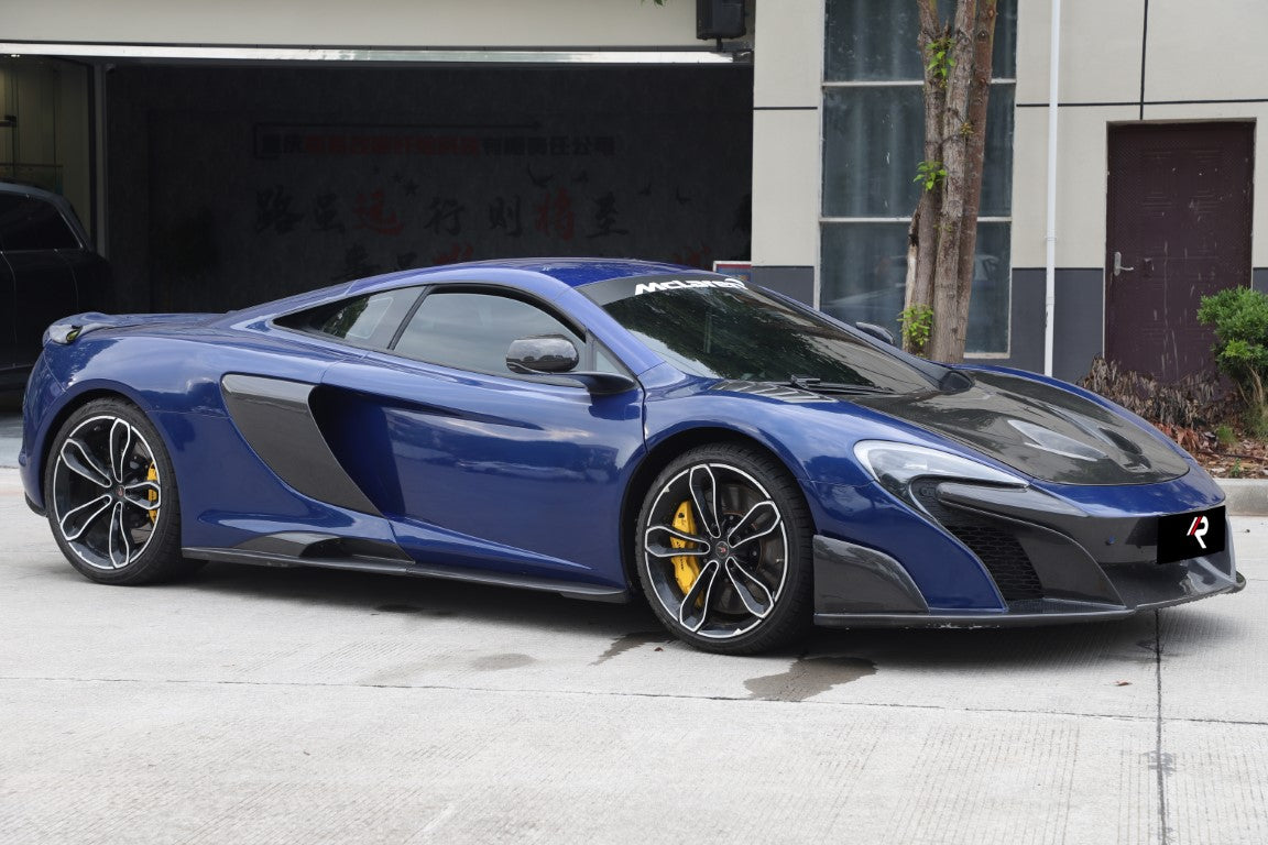 McLaren 650S MP4-12C 2012 2013 2014 2015 2016 with Aftermarket Parts - 675LT Style Side Skirts Carbon Fiber / FRP from Aero Republic