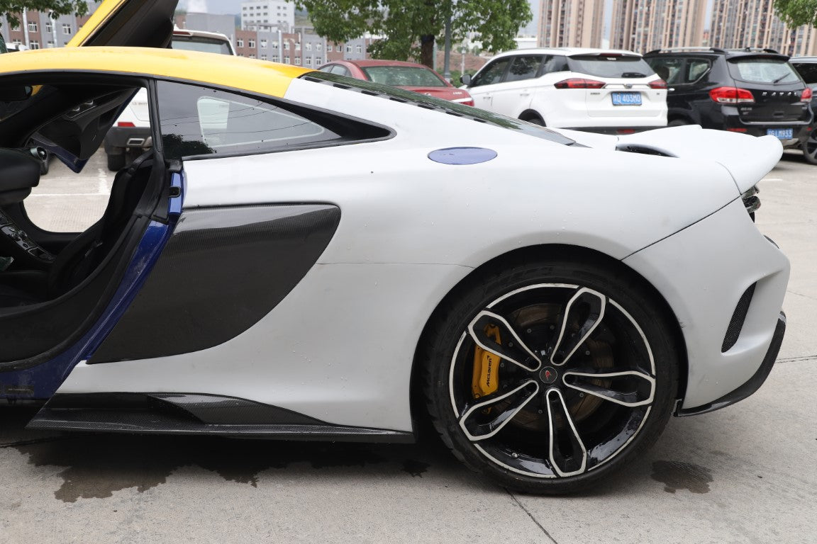 McLaren 650S MP4-12C 2012 2013 2014 2015 2016 with Aftermarket Parts - 675LT Style Side Vents Carbon Fiber / FRP from Aero Republic