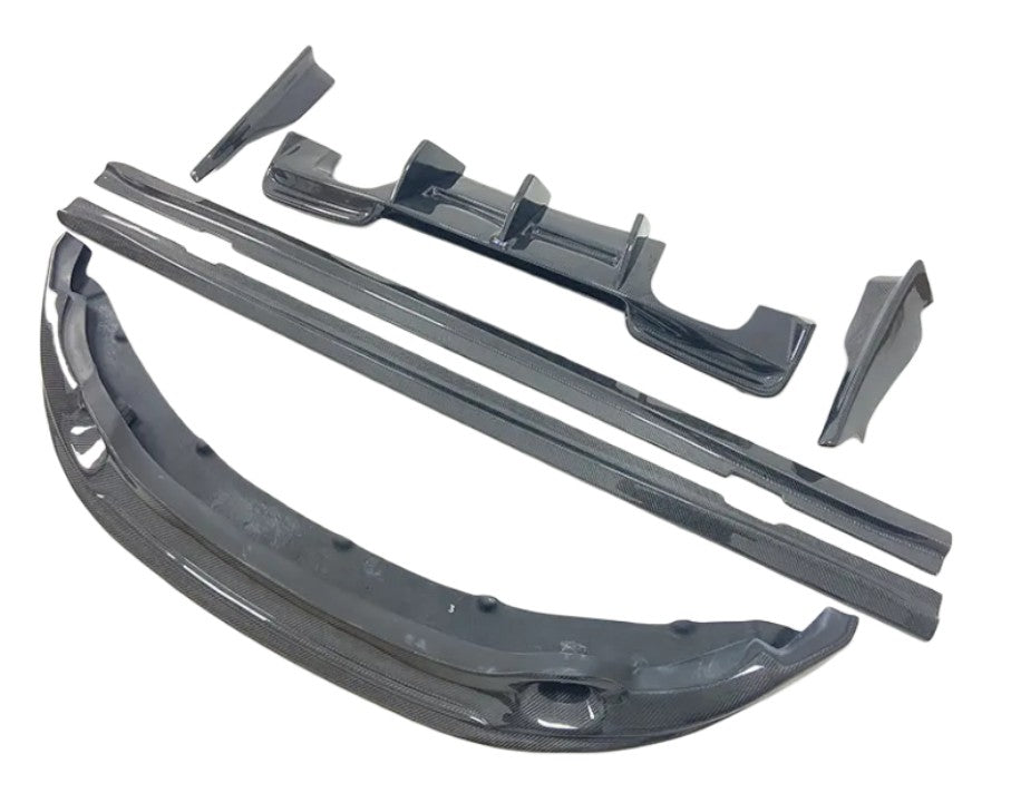 BMW 1M E82 2011 with Aftermarket Parts - Full Body Kit?Package Carbon Fiber?from Aero Republic