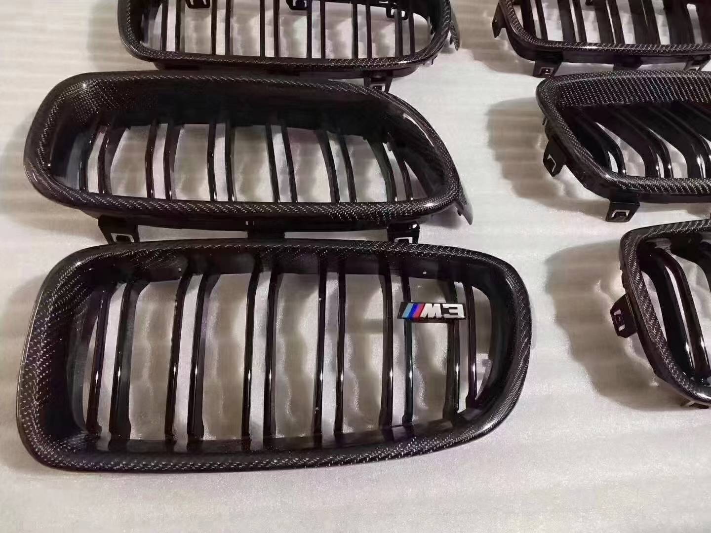 BMW 3 Series 320i 328i 328d 330i 335i 340i F30 F31 2011 2012 2013 2014 2015 2016 2017 2018 2019 with Aftermarket Parts - M Colors Blacked Out Front Kidney Grilles Carbon Fiber from Aero Republic