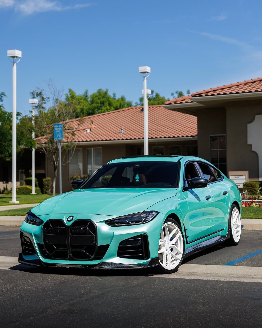 BMW 4 Series Gran Coupe M440 430 G26 2020 2021 2022 2023 2024 with Aftermarket Parts - CSL / Without ACC & CSL / With ACC Front Kidney Grill Pre-preg Carbon Fiber from Aero Republic