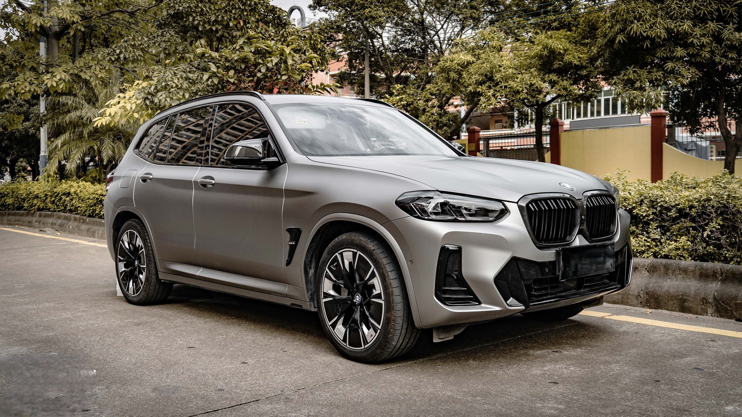 BMW IX3 BEV G08 LCI 2022-ON with Aftermarket Parts - Dual Slat Front Kidney Grill?Carbon Fiber from Aero Republic