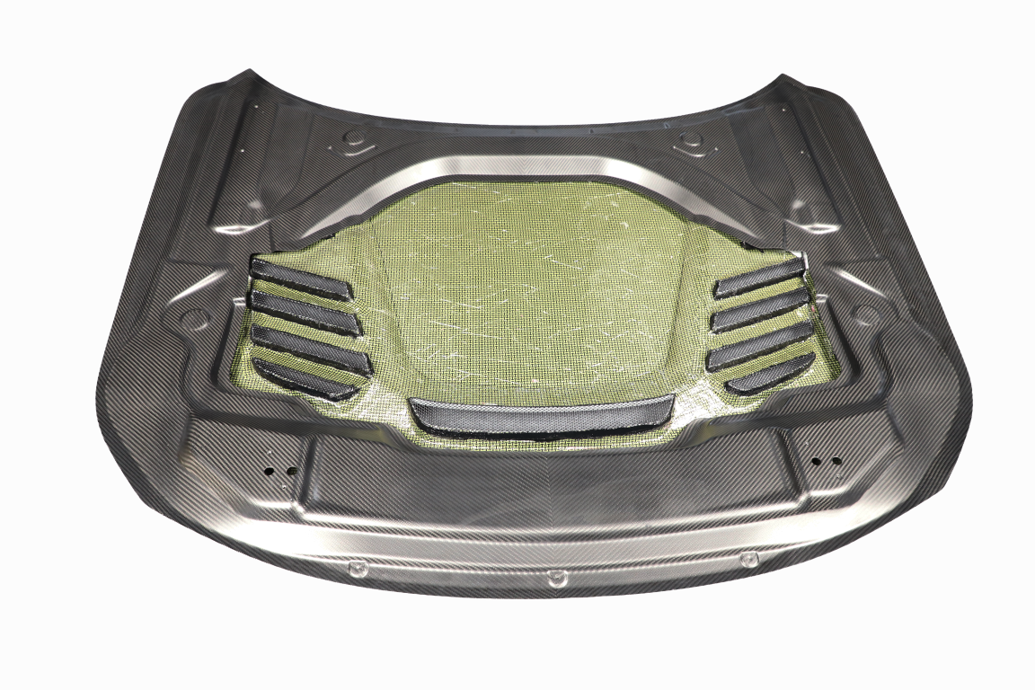 BMW M2C M2 G87 2023-ON & 2 Series M240i 230i G42 2022-ON with Aftermarket Parts - Vor Style Hood Dry Pre-preg Carbon Fiber from Aero Republic