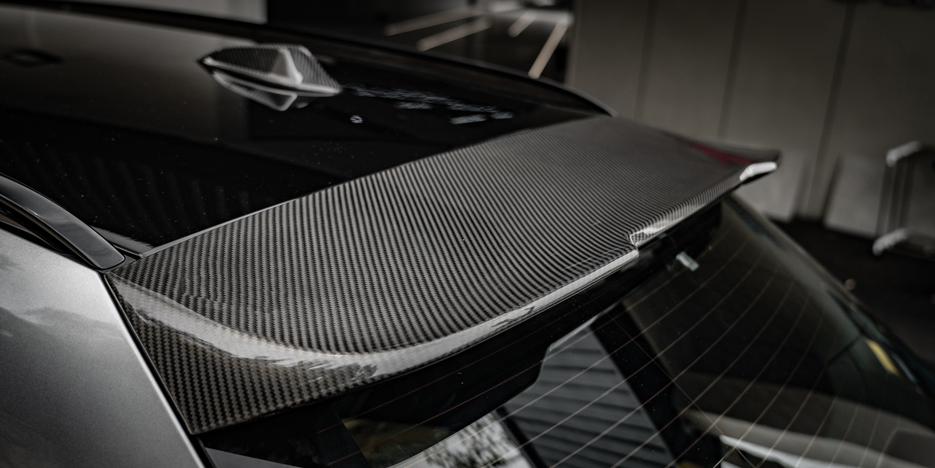 M3 M3C M3CS G81 2021 2022 2023 2024 with Aftermarket Parts - M Style Rear Roof Spoiler Pre-preg Carbon?from Aero Republic