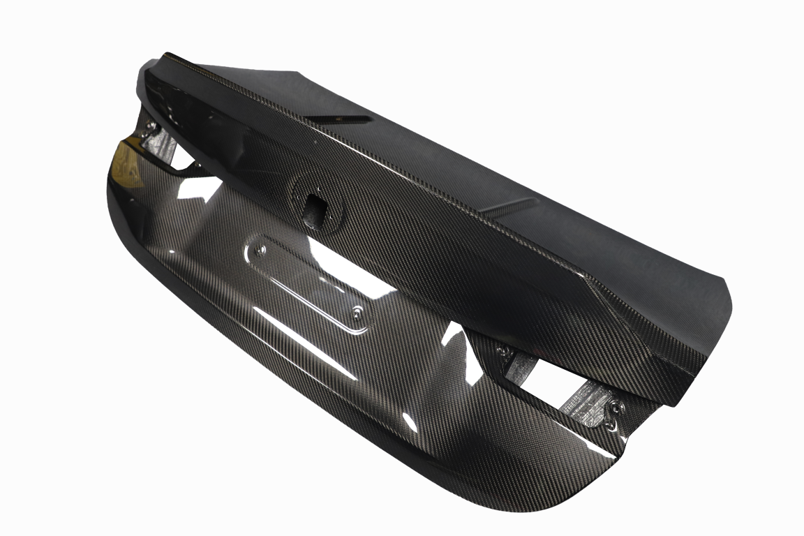 BMW M4 G82 2021-ON & 4 Series G22 430i M440i 2020-ON with Aftermarket Parts - CSL Style Trunk Dry Pre-preg Carbon Fiber from Aero Republic