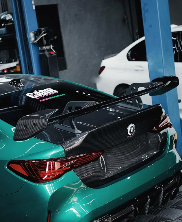 BMW M4 G82 2021-ON & 4 Series G22 430i M440i 2020-ON with Aftermarket Parts - CSL Style Trunk Dry Pre-preg Carbon Fiber from Aero Republic