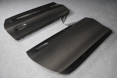 BMW M4 / M4C / M4CS G82 G83 2021-ON with Aftermarket Parts - Front Fenders Dry Pre-preg Carbon Fiber from Aero Republic
