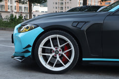 BMW M4 / M4C / M4CS G82 G83 2021-ON with Aftermarket Parts - Front Fenders Dry Pre-preg Carbon Fiber from Aero Republic