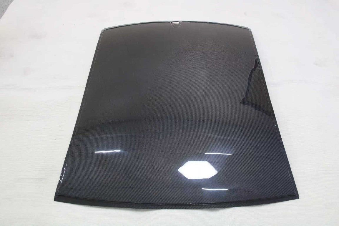 BMW M5 Base E60 Pre-LCI 2006 2007 & M5 Base E60 LCI 2008 2009 2010 & 5 Series 525i/xi 530i/xi 545i 550i E60 Pre-LCI 2004 2005 2006 2007 & 5 Series 528i/xi/xDrive 535i/xi/xDrive 550i E60 LCI 2008 2009 2010 with Aftermarket Parts - V1 Roof Dry Pre-preg Carbon Fiber from Aero Republic