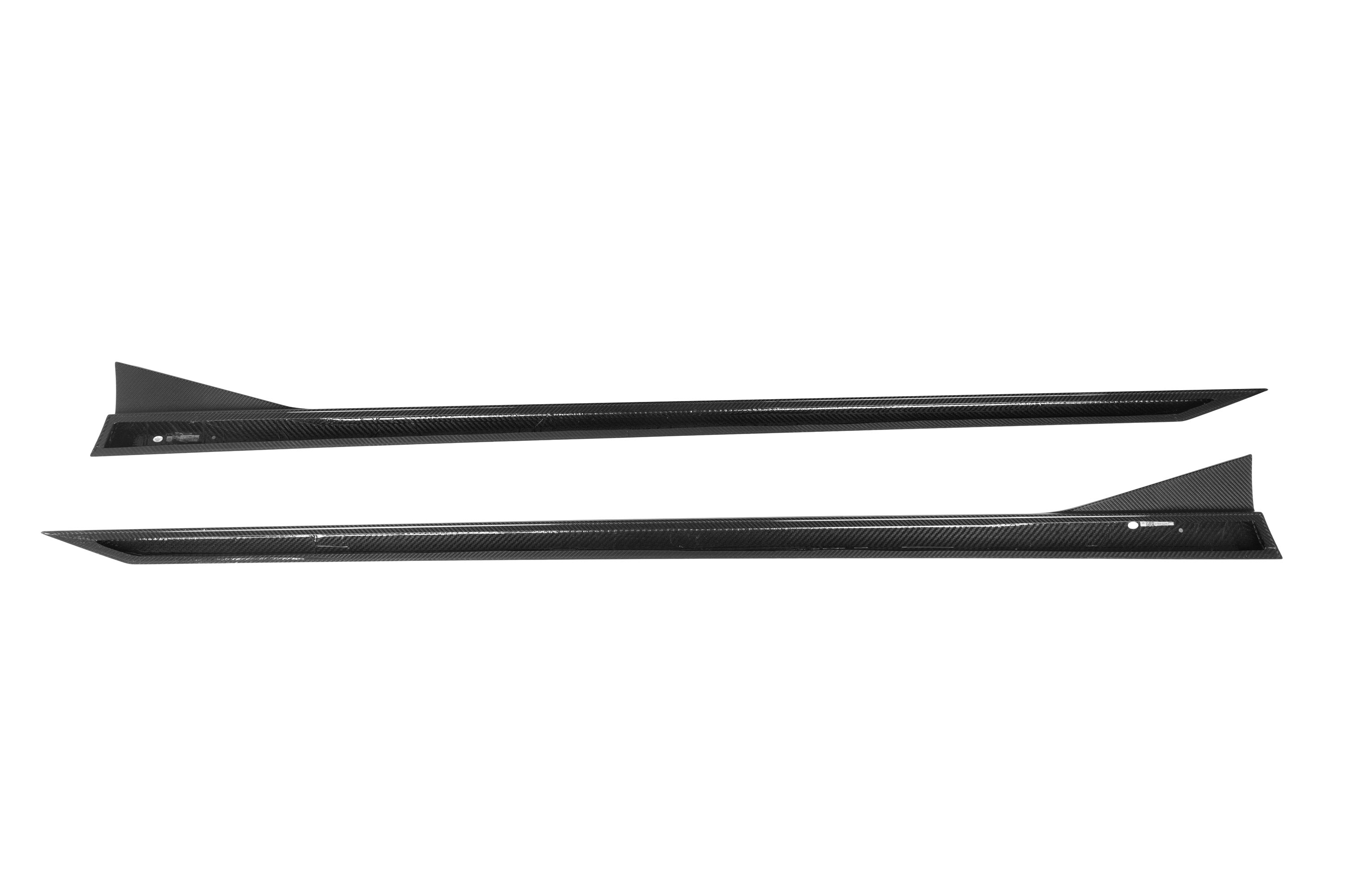 BMW M5 M5C G90 2024-ON with Aftermarket Parts - MP Style Side Skirts?Pre-preg Carbon Fiber from Aero Republic