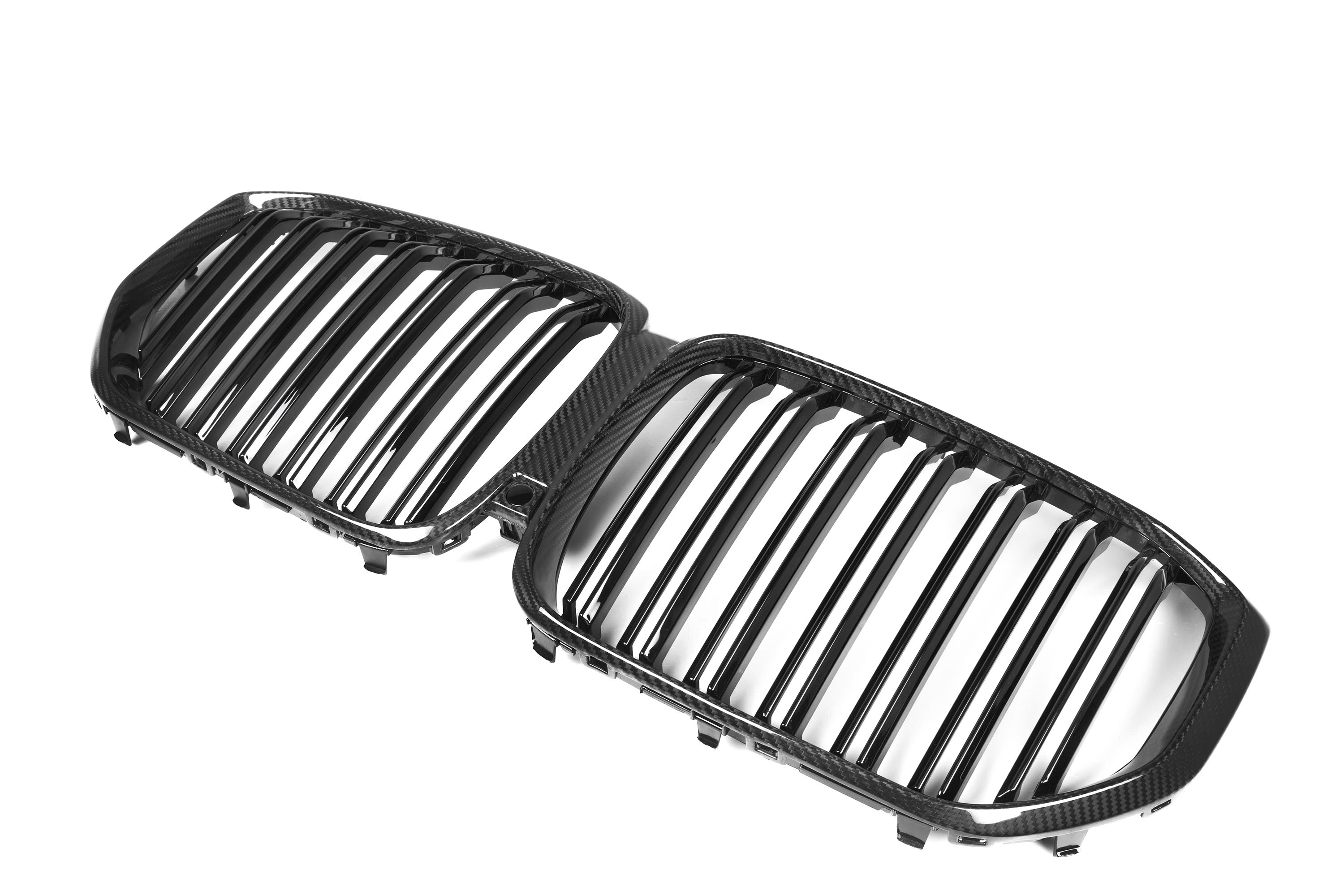 BMW X5 G05 M50i x/s Drive 40i Pre-LCI 2019 2020 2021 2022 2023 with Aftermarket Parts - Dual Slat Front Kidney Grill Pre-preg Carbon Fiber from Aero Republic