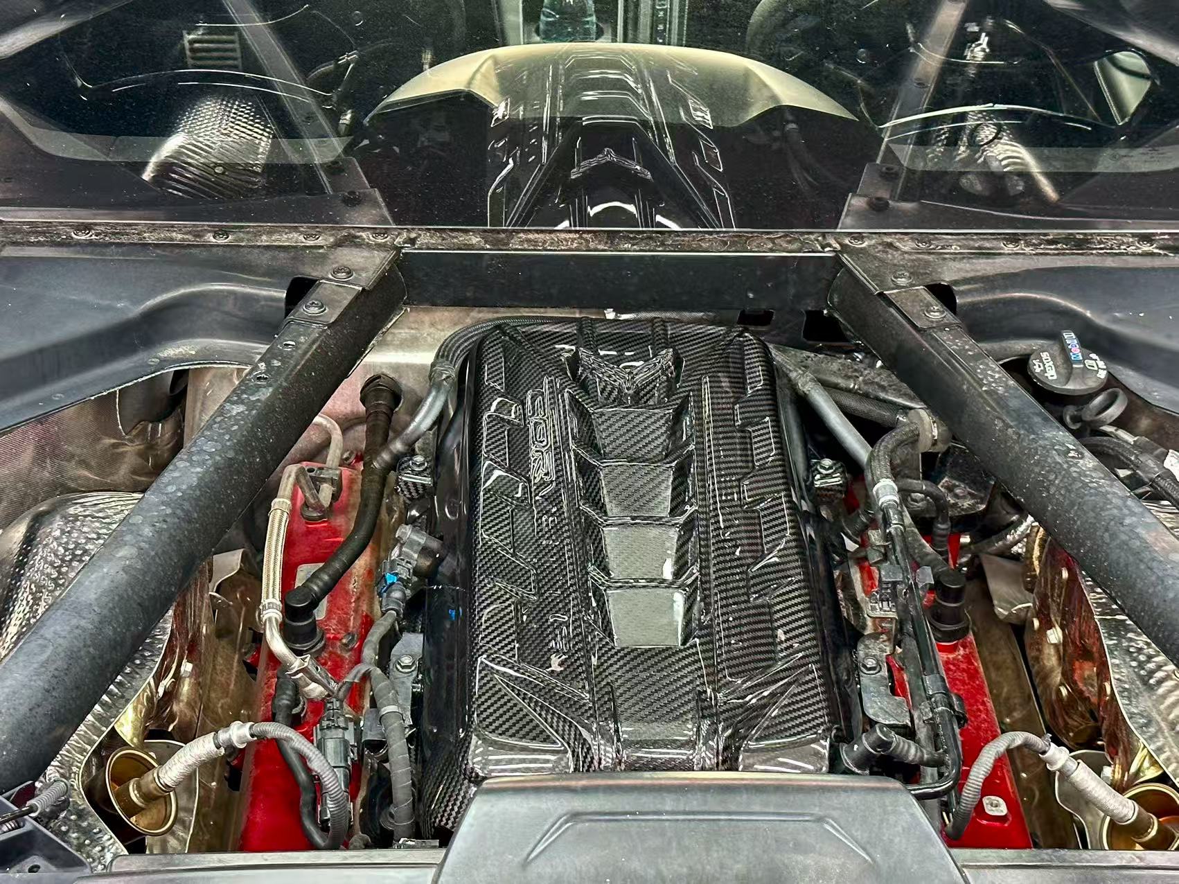 Chevrolet Corvette C8 Base 2020-ON with Aftermarket Parts - V2 Engine Cover Dry Pre-preg Carbon Fiber from Aero Republic