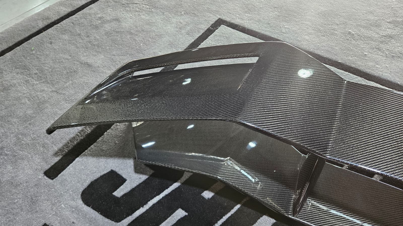Lamborghini Aventador Base LP700 LP720 S LP740 LP750 Ultimate LP780 2012 2013 2014 2015 2016 2017 2018 2019 2020 2021 2022 2023 with Aftermarket Parts - Rear Wing Carbon Fiber / FRP&nbsp;from Aero Republic