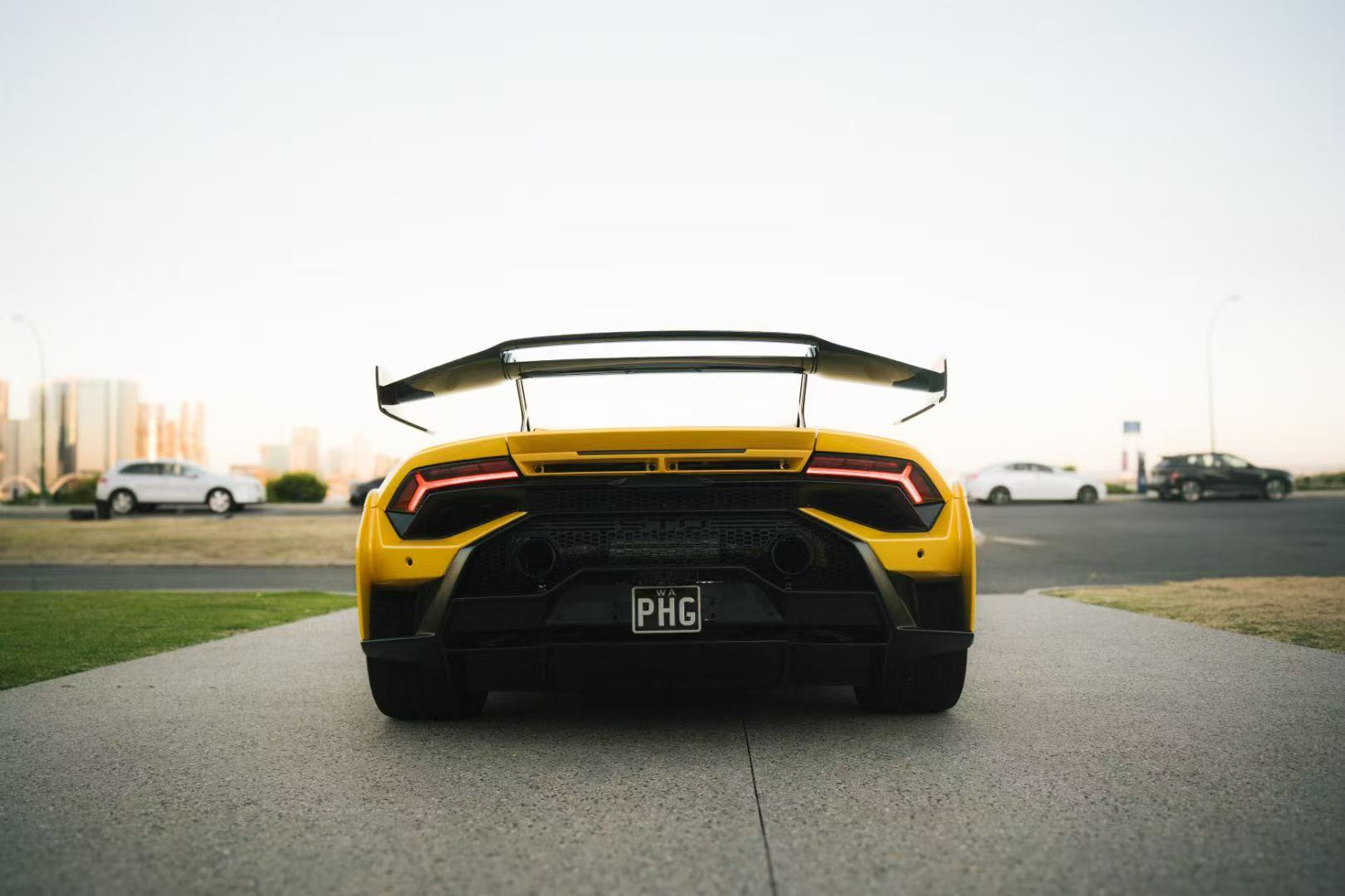 Lamborghini Huracan LP580 LP610 Evo RWD AWD Tecnica Performante STO Sterrato 2015 2016 2017 2018 2019 2020 2021 2022 2023 2024 with Aftermarket Parts - 1:1 STO OEM Style Rear Fenders & Rear Engine Trunk deck Lid & Rear Fenders Intake Pipe?Pre-preg Carbon Fiber / FRP from Aero Republic