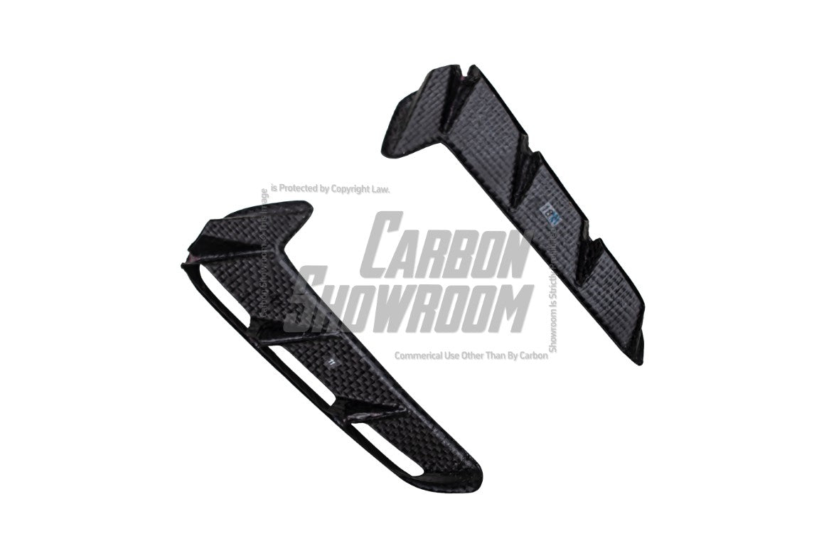 Lamborghini Urus 2019 2020 2021 2022 with Aftermarket Parts - M Style?Rear Bumper & Diffuser Carbon Fiber from Aero Republic