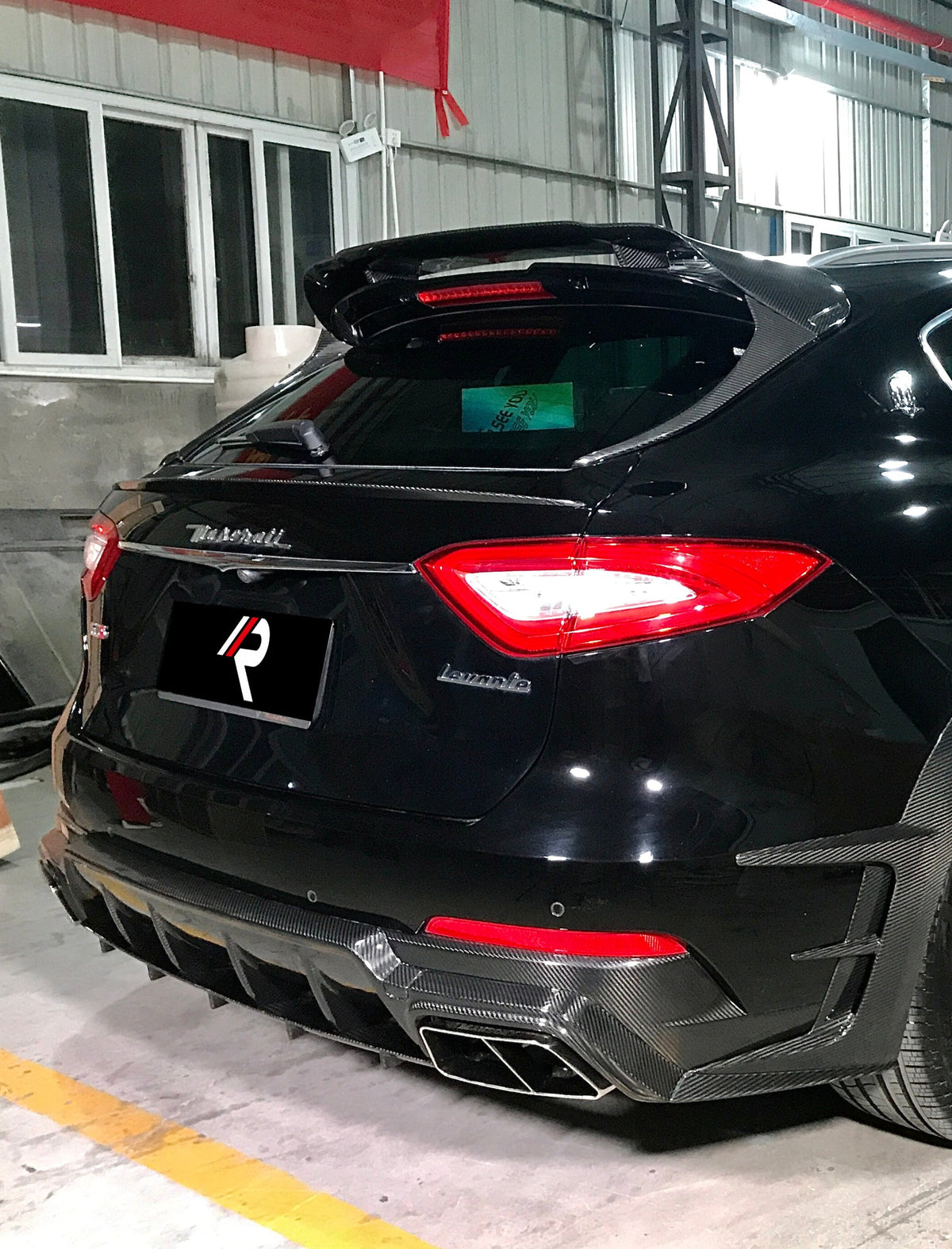 Maserati Levant Rear Maserati Levante GranLusso Aftermarket Parts - Aero Republic Rear Lip ...