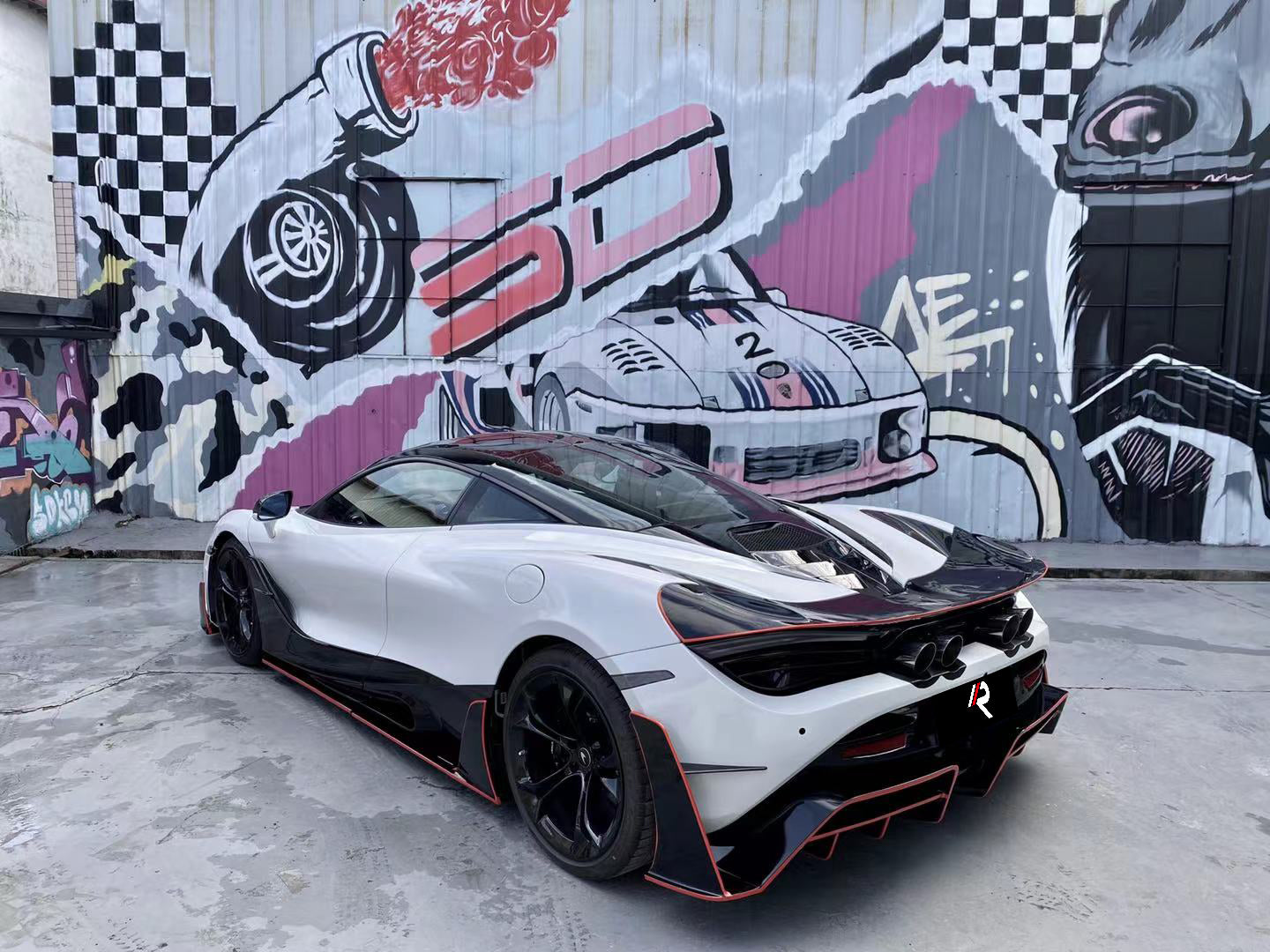 McLaren 720S 2018 2019 2020 2021 2022 2023 with Aftermarket Parts - Man Style Rear Wing Carbon Fiber / FRP from Aero Republic