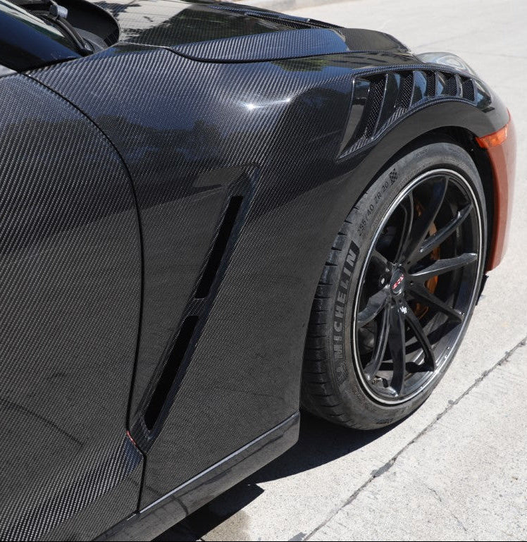 Nissan GTR R35 EBA 2008 2009 2010 2011 2012 2013 2014 2015 2016 2017 2018 2019 2020 2021 2022 2023 2024 with Aftermarket Parts - Nismo Style Front Fenders Dry Pre-preg Carbon Fiber from Aero Republic