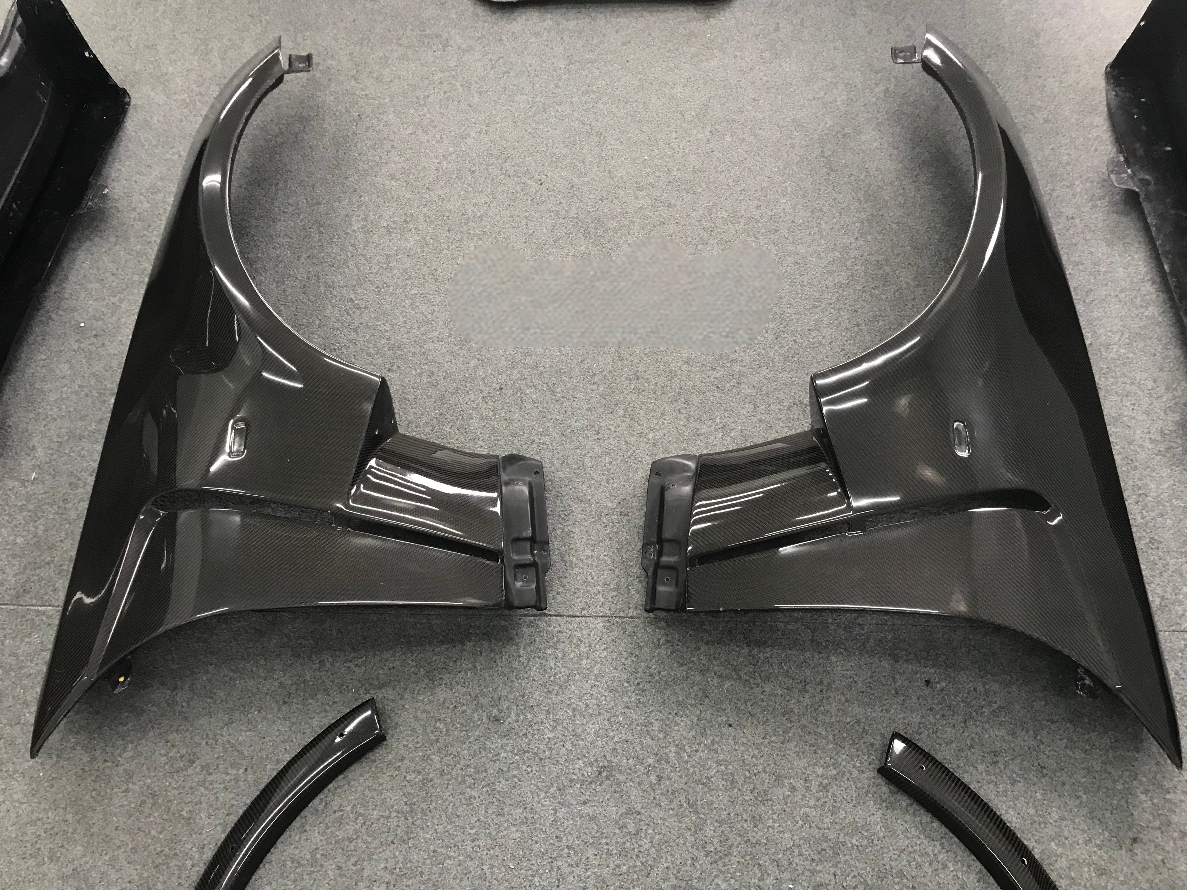 Nissan 350Z Nismo Performance Anniversary Grand Touring Base Fairlady Z Z33 2003 2004 2005 2006 2007 2008 2009 with Aftermarket Parts - R Style Full Body Kit Package Carbon Fiber from Aero Republic