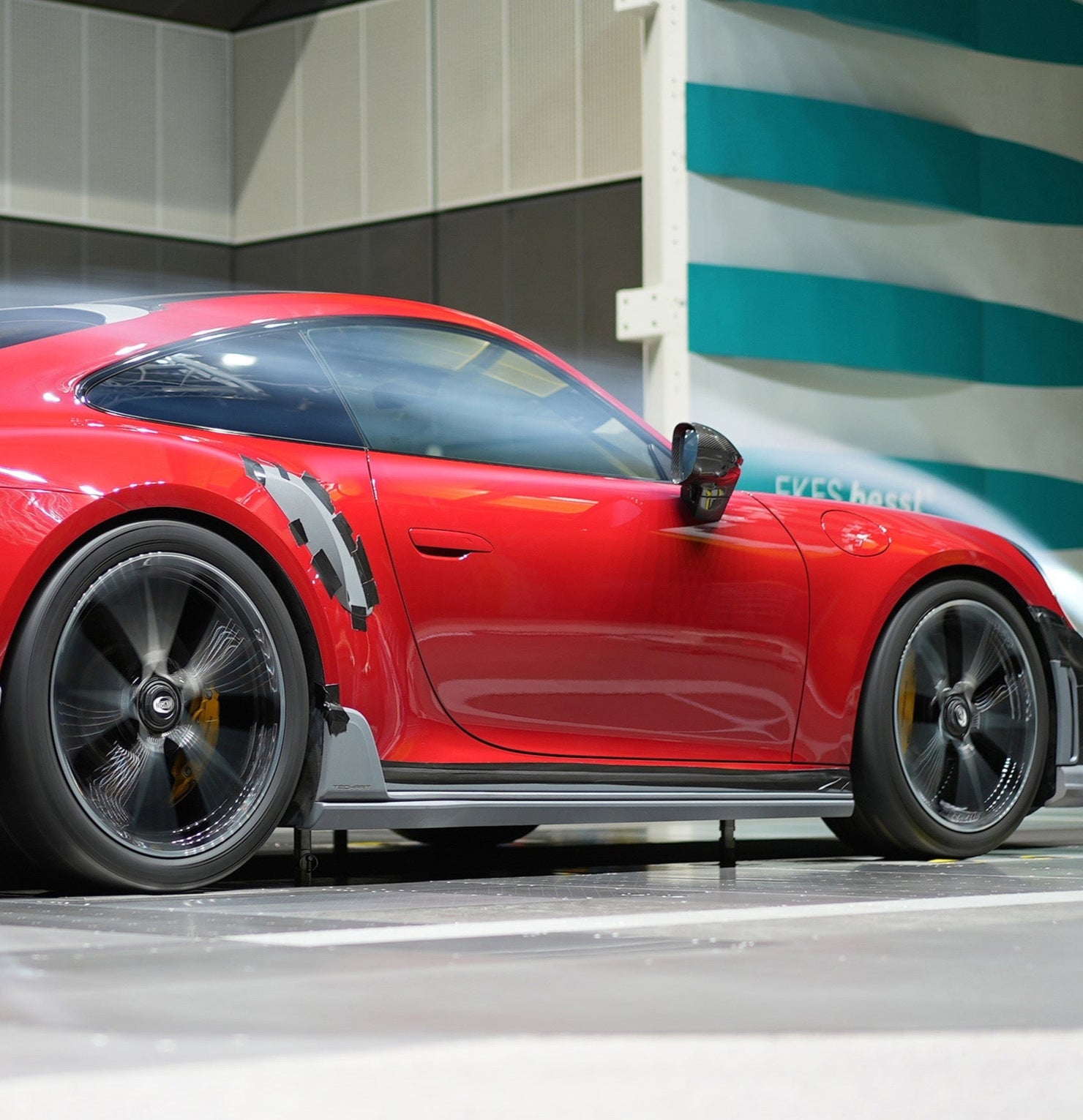 Porsche 911 992.1 Turbo/Turbo S 2020 2021 2022 2023 2024 2025 with Aftermarket Parts - T-ART Style Side Skirts?Carbon Fiber from Aero Republic