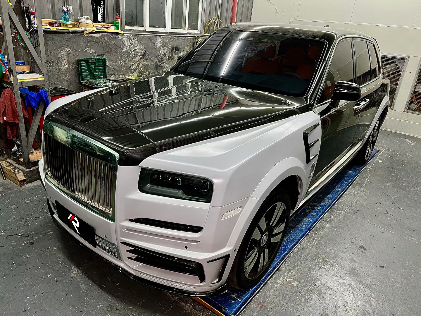 Rolls-Royce Cullinan 2019 2020 2021 2022 2023 2024 with Aftermarket Parts - M Style Front Bumper Dry Pre-preg Carbon Fiber from Aero Republic